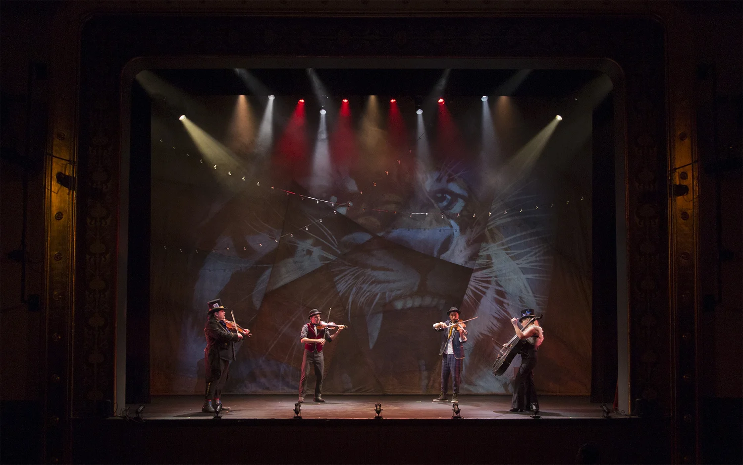 Circus — Wandering City — production photo