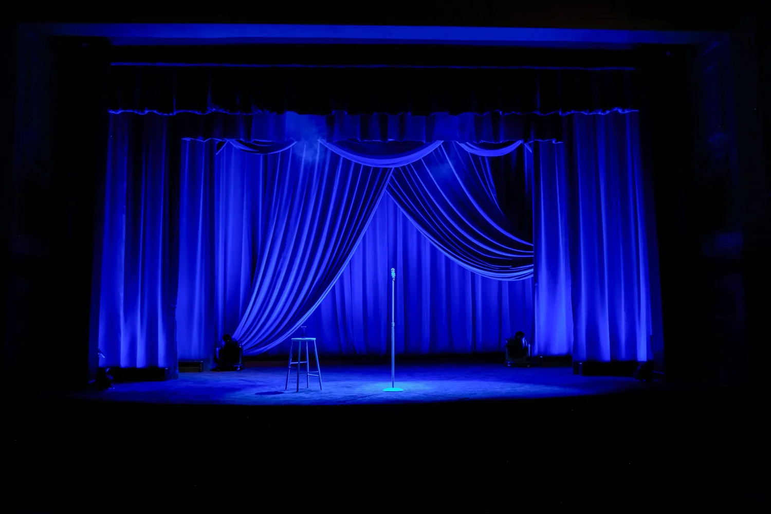 Hannah Gadsby's WOOF! — production photo